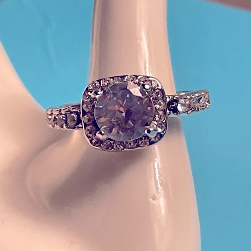 Moissanite & Diamonds 14k White Gold 1ct Round Cut
